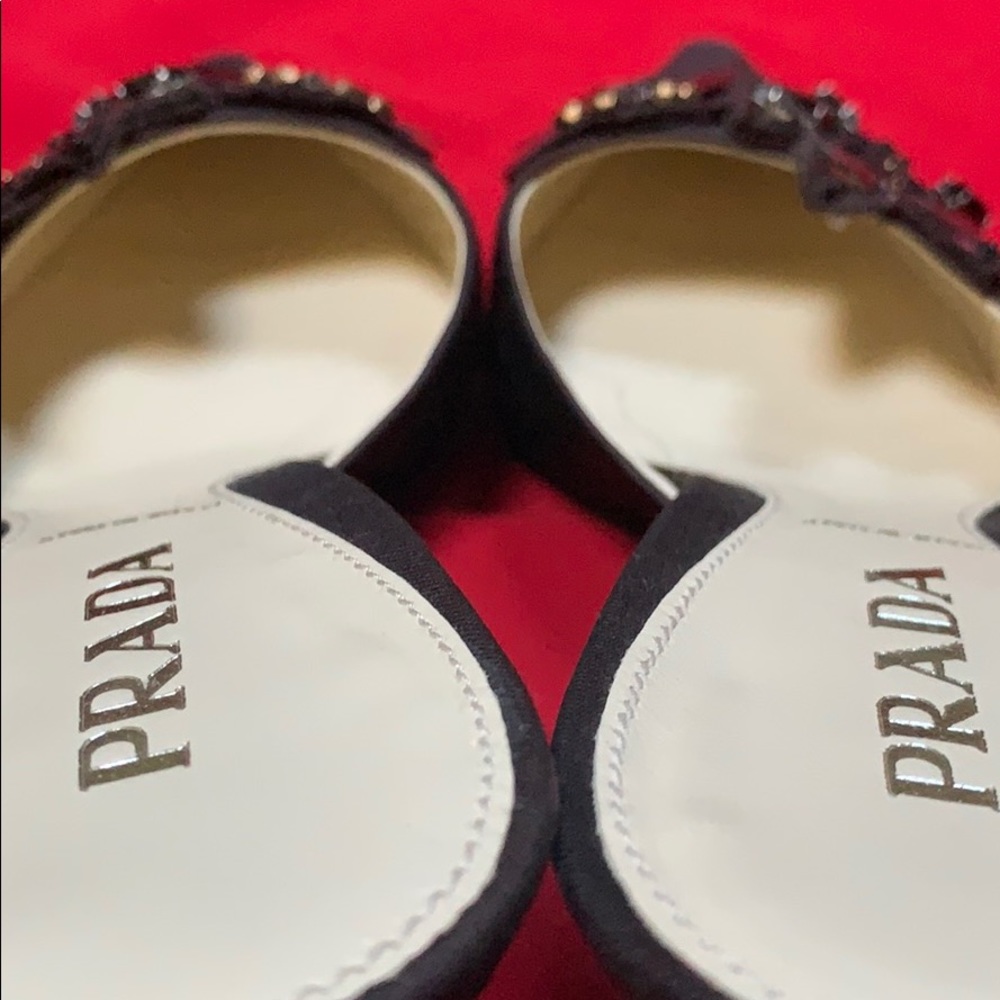 VINTAGE PRADA EMBELLISHED KITTEN HEELS |  New condition!! - Picture 9 of 9
